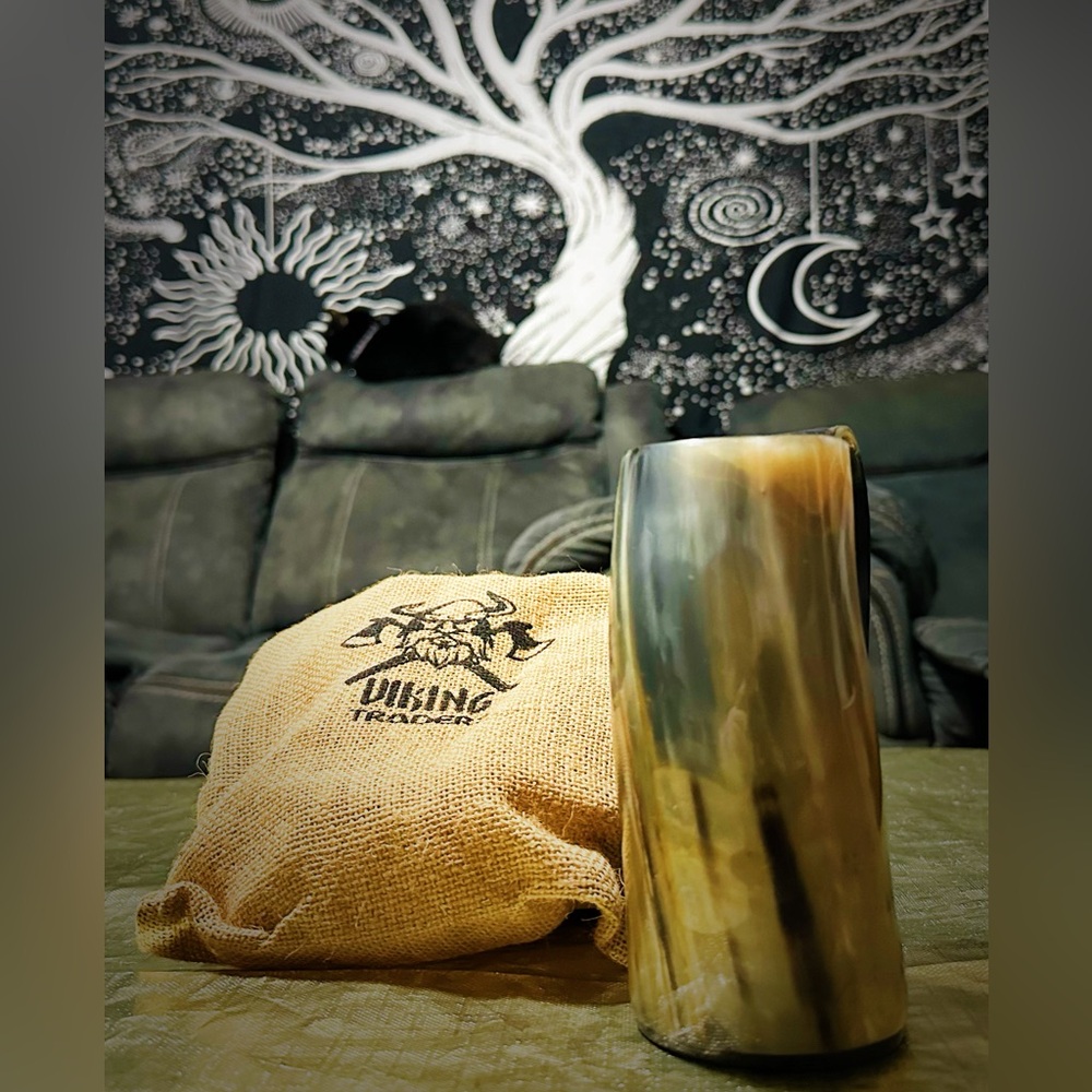 Viking Drinking Horn Mug - Picture 4 of 13